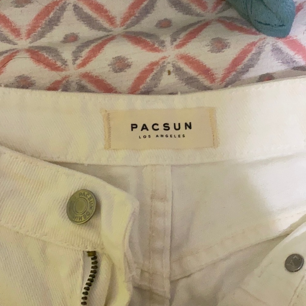 Pacsun mom jean